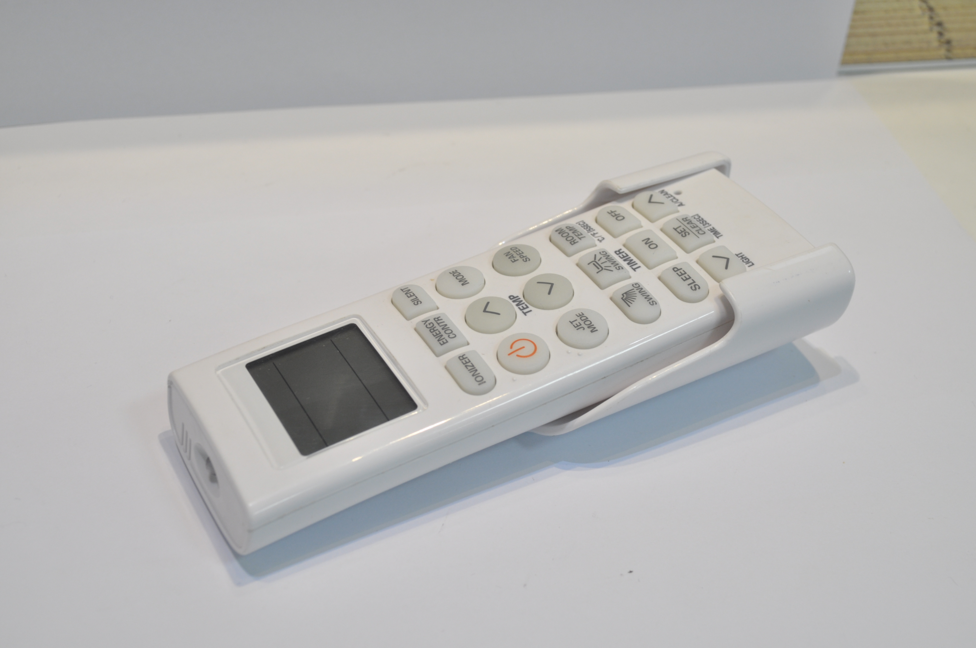 JKL33 Detail remote control built by TECHOM Electronics